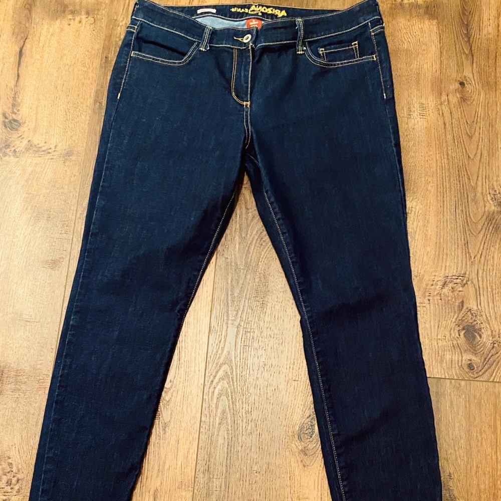 Arizona jeans in size 13